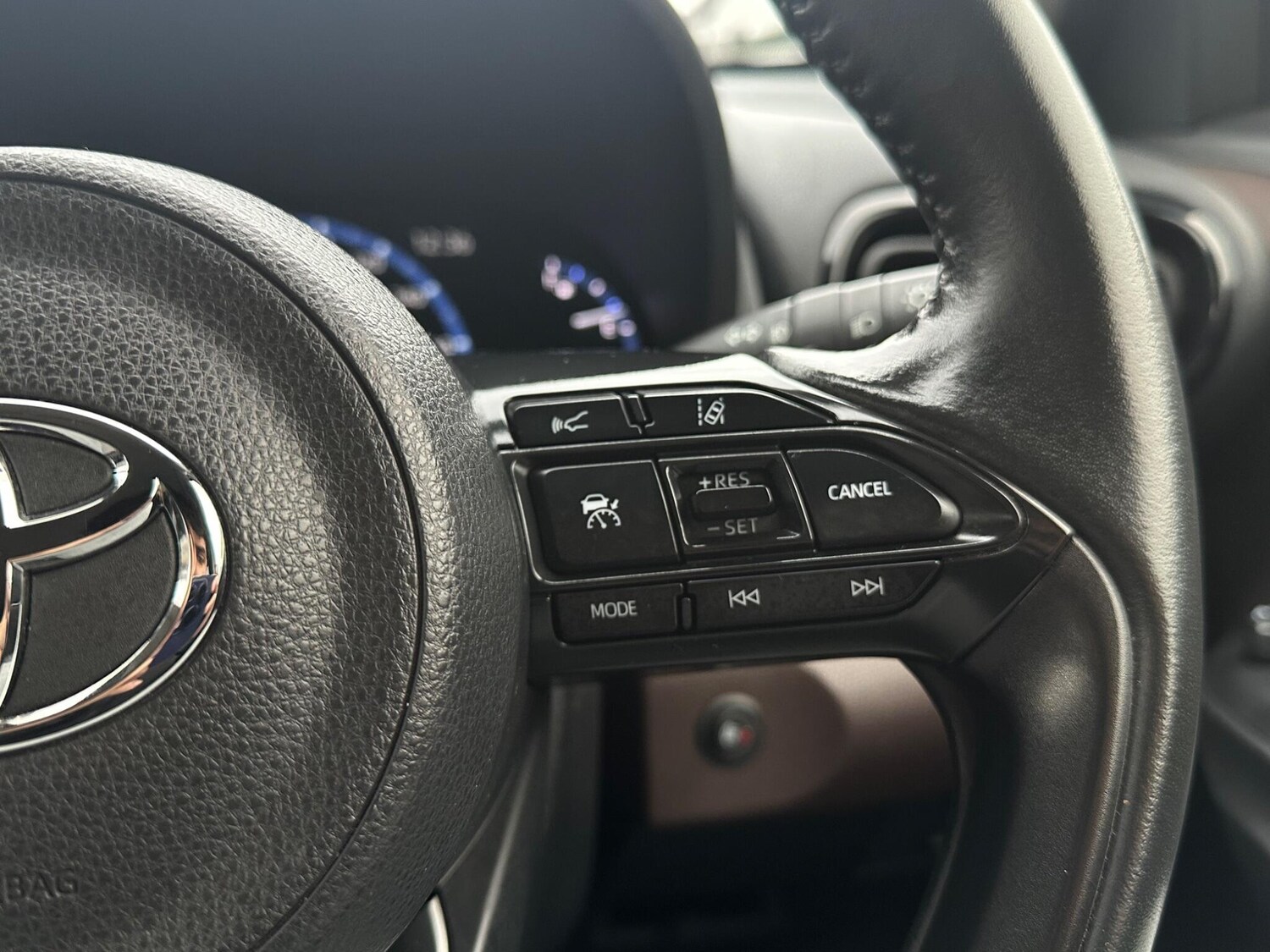 Used Toyota Yaris Cross 2025 for sale - 77479022: Photo 32