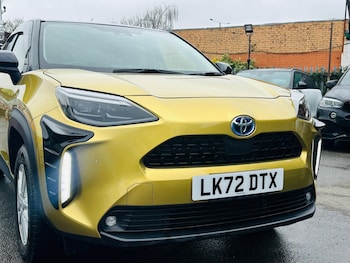 Used Toyota Yaris Cross 2022 for sale - 77479022: Photo