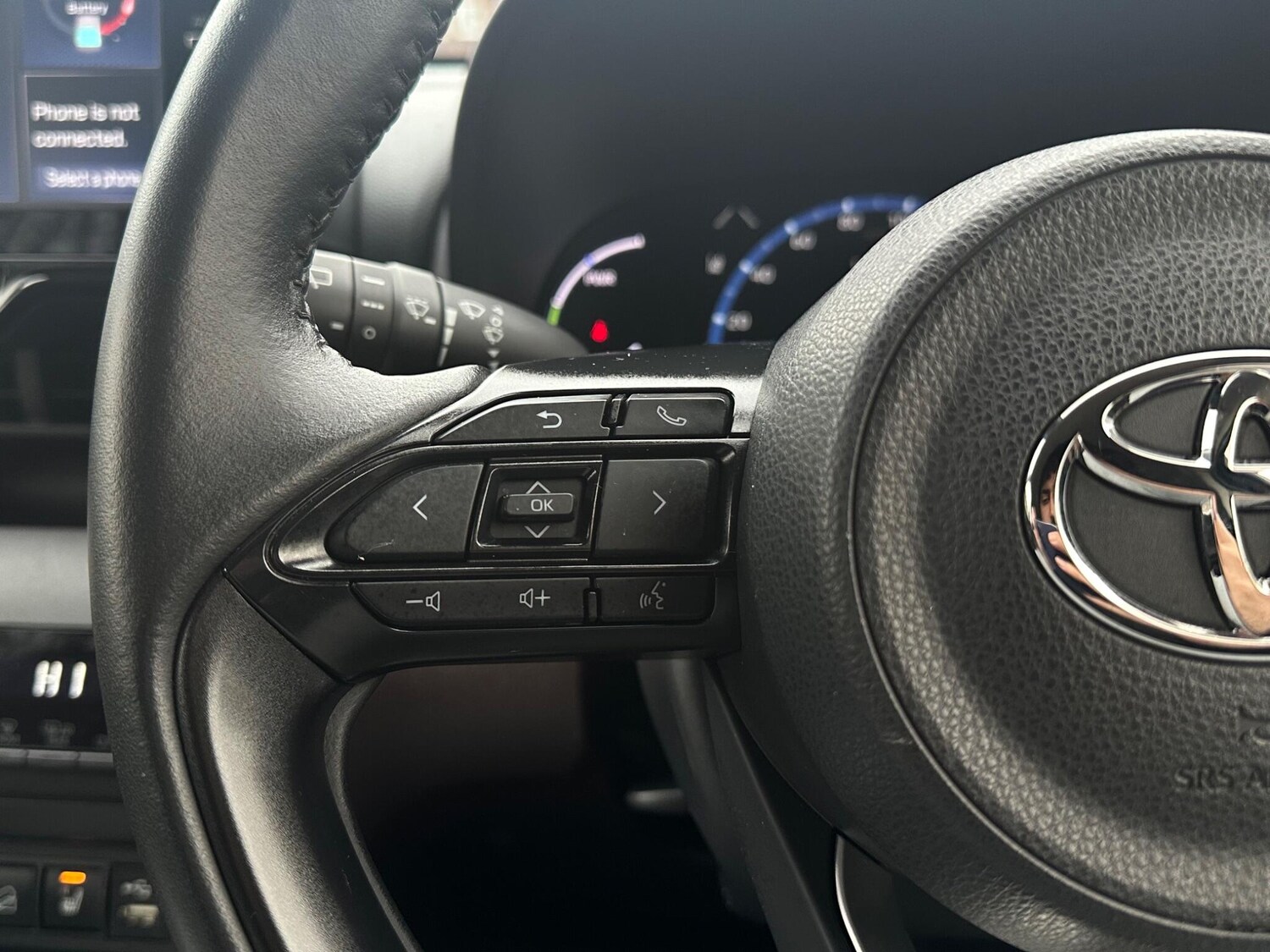 Used Toyota Yaris Cross 2025 for sale - 77479022: Photo 48