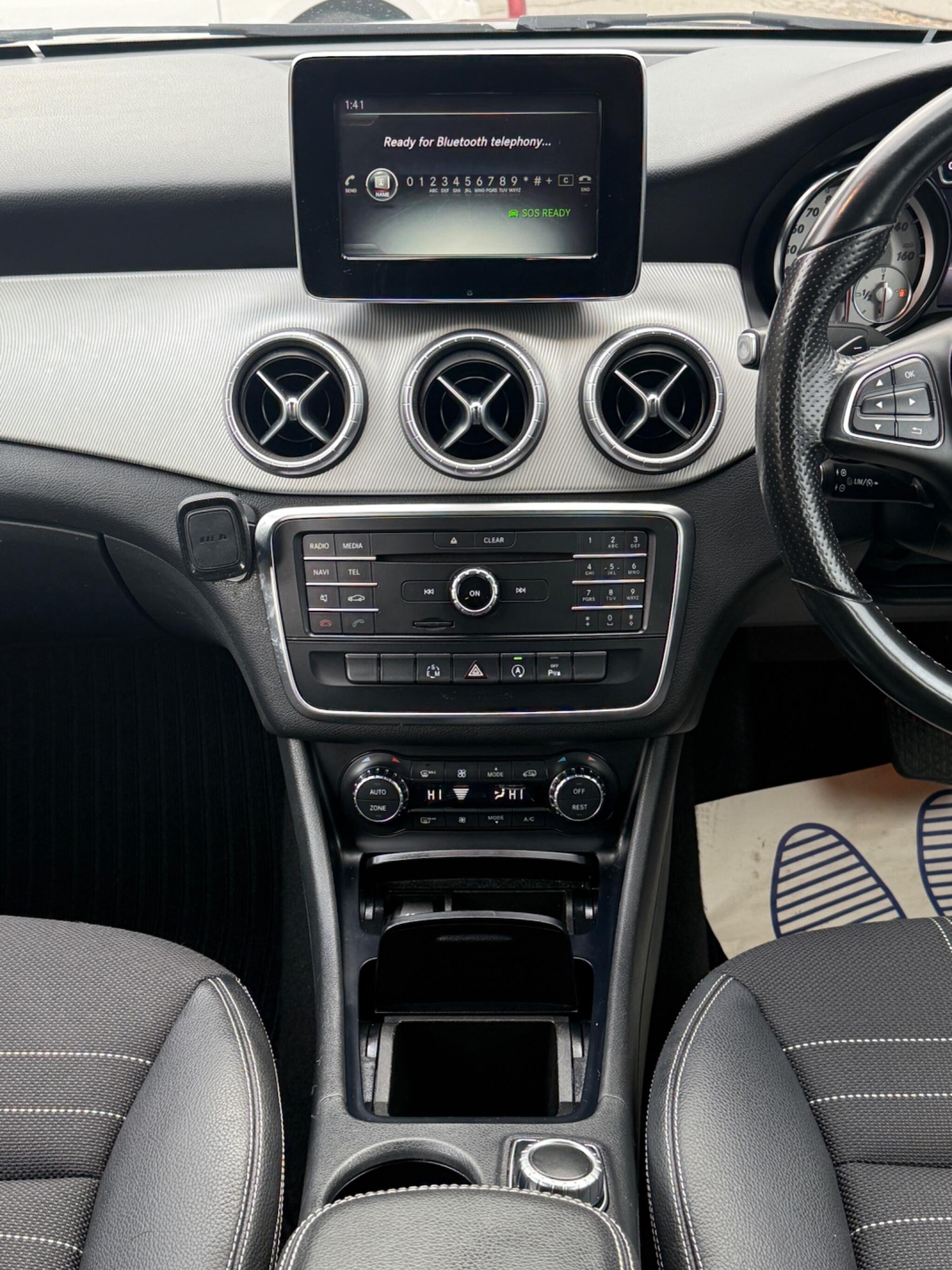 Used Mercedes-Benz CLA 2015 for sale - 76336055: Photo 16