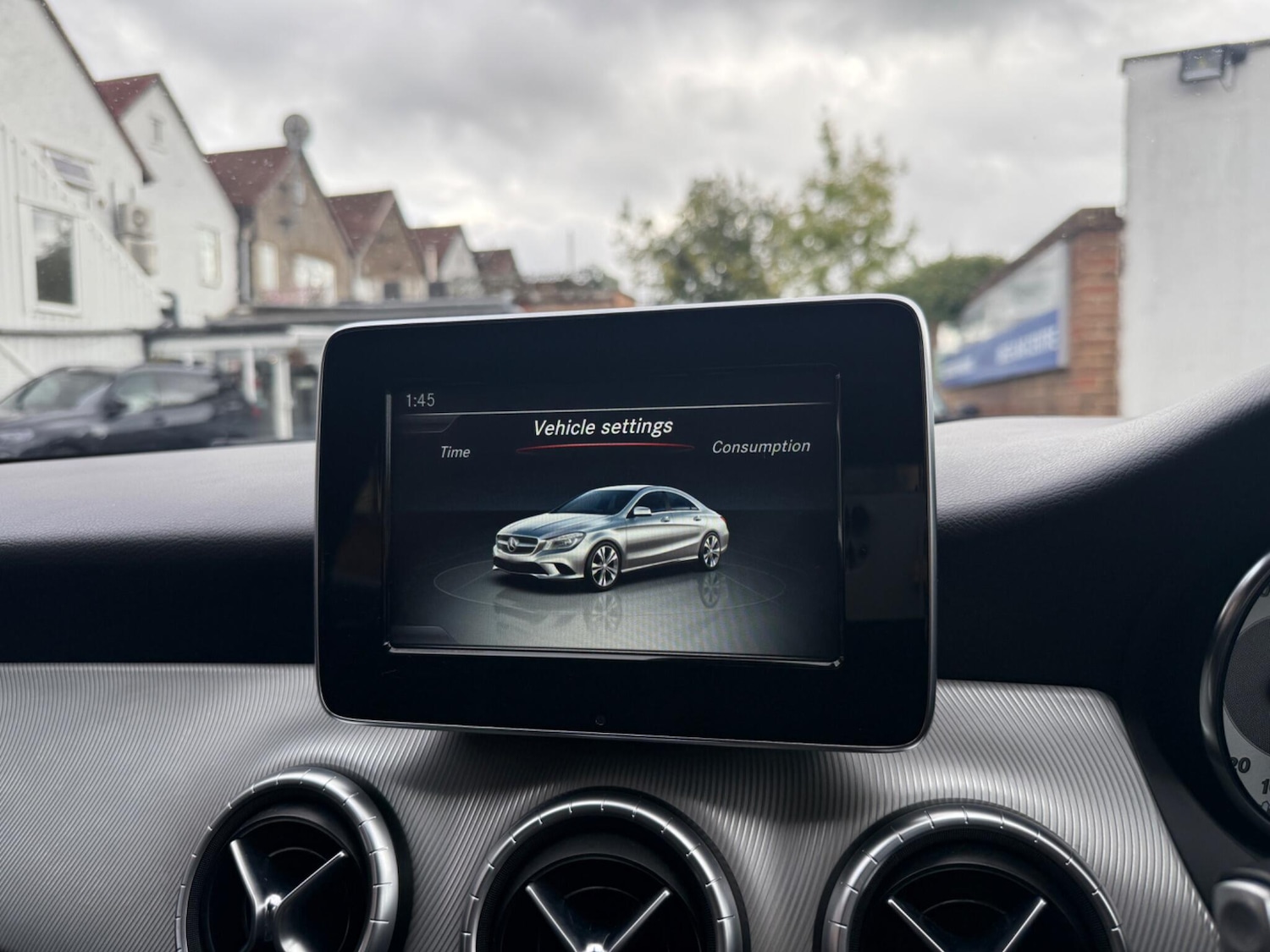 Used Mercedes-Benz CLA 2015 for sale - 76336055: Photo 39