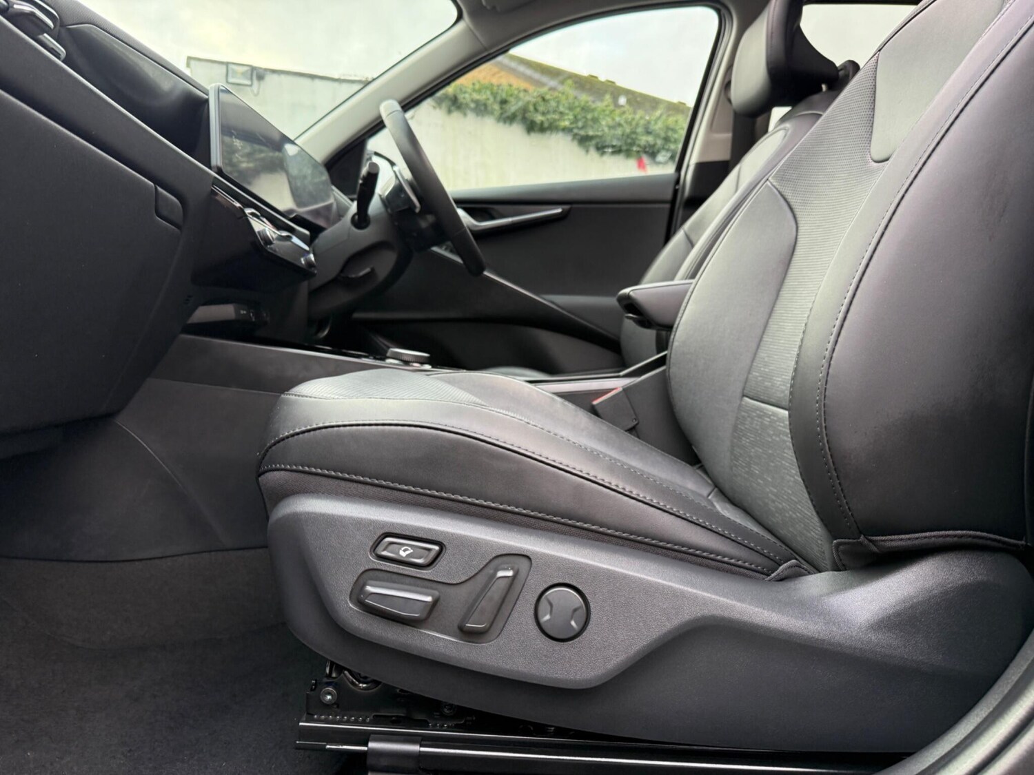 Used Kia Niro 2023 for sale - 77254930: Photo 54