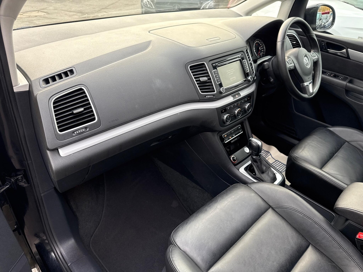 Used Volkswagen Sharan 2025 for sale - 77074075: Photo 21