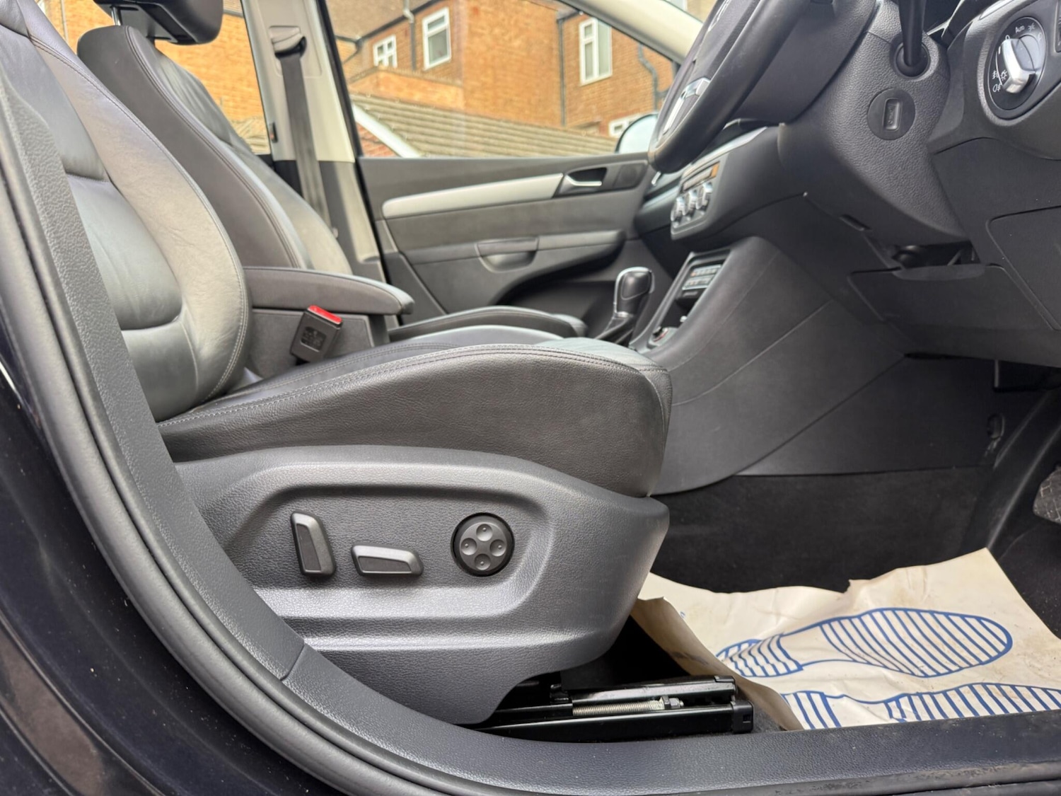 Used Volkswagen Sharan 2025 for sale - 77074075: Photo 23