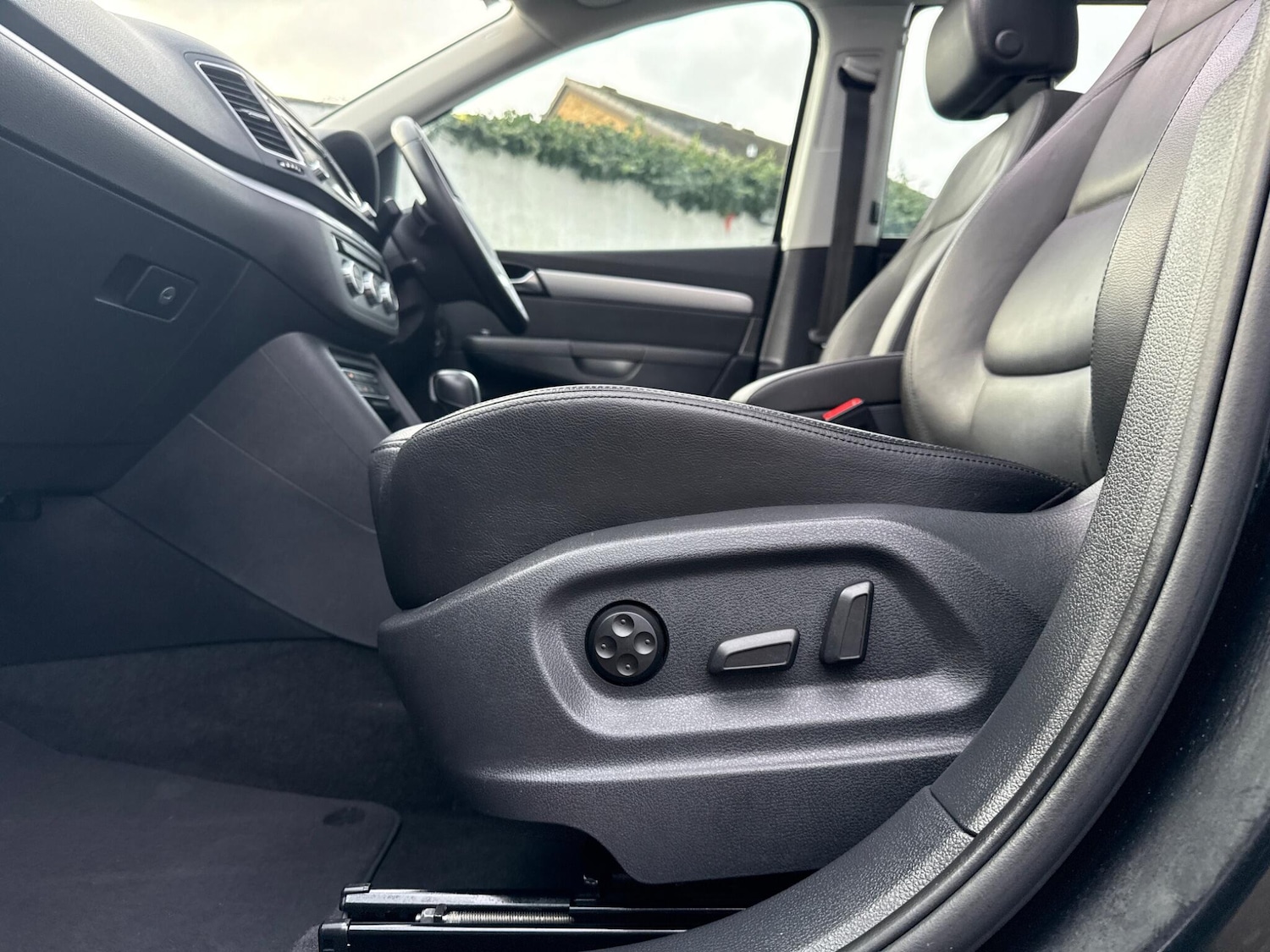 Used Volkswagen Sharan 2025 for sale - 77074075: Photo 39