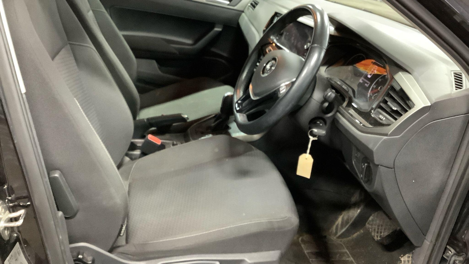 Used Volkswagen Polo for sale - 77267717: Photo 4