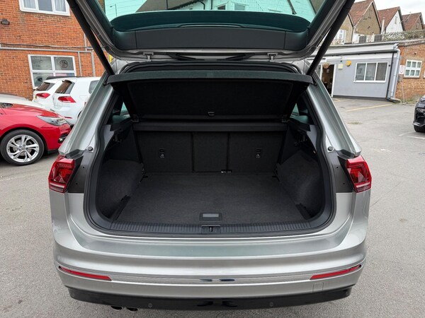 Used Volkswagen Tiguan 2019 for sale - 76294476: Photo 52