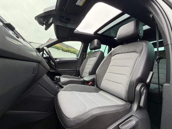 Used Volkswagen Tiguan 2019 for sale - 76294476: Photo 54