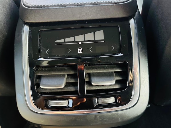 Used Volvo XC90 2021 for sale - 73930340: Photo 43