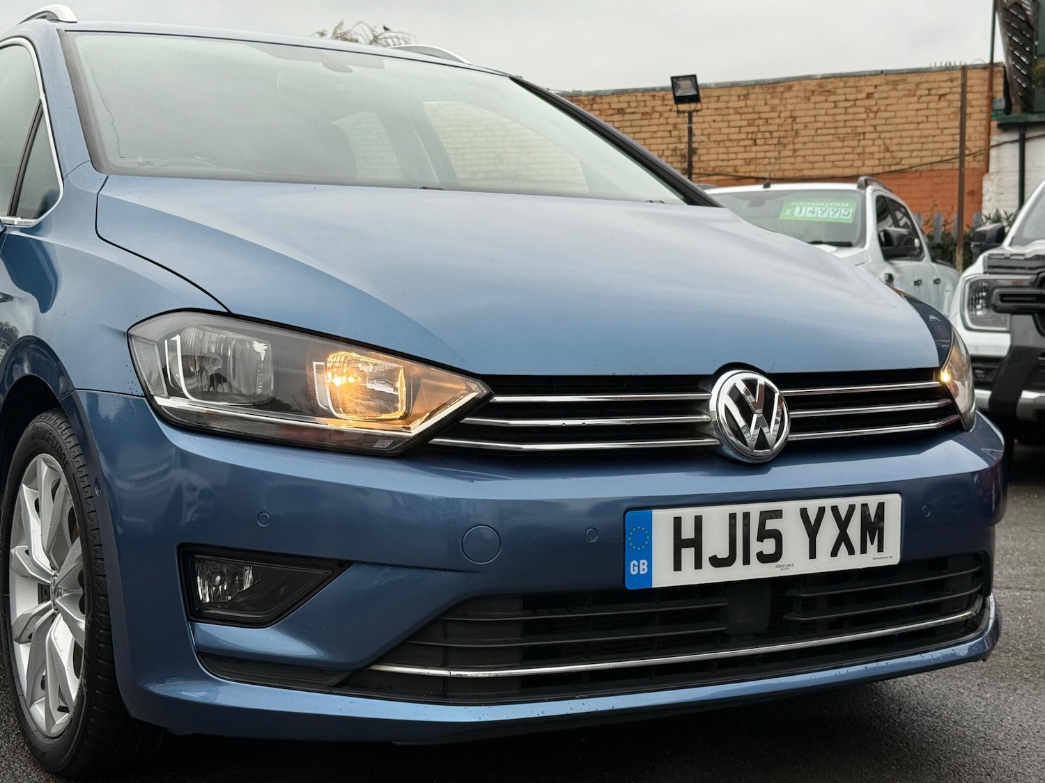 Used Volkswagen Golf SV 2015 for sale - 76727276: Photo 2