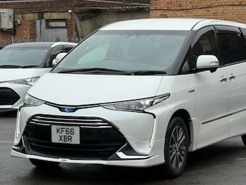 Used Toyota Estima 2016 for sale - 77400416: Photo