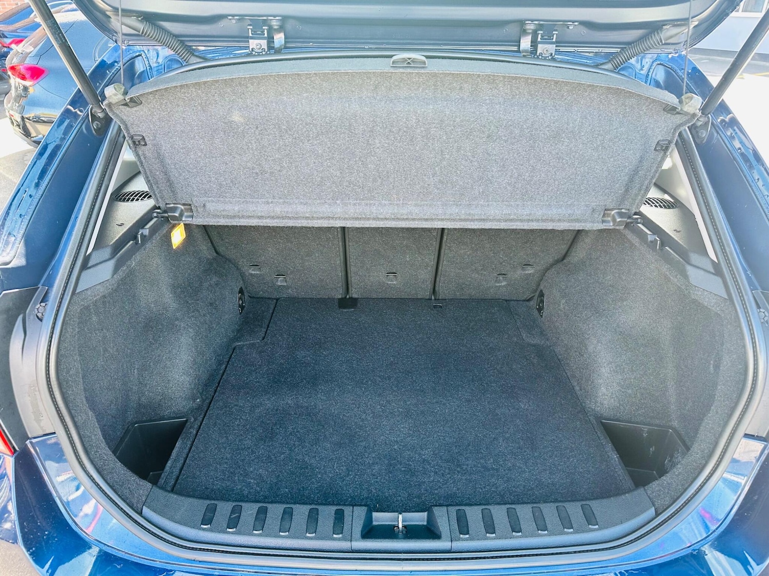 Used BMW X1 2013 for sale - 76398828: Photo 38