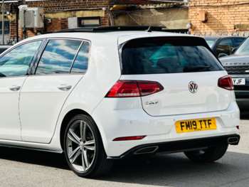 Used Volkswagen Golf 2019 for sale - 75175256: Photo