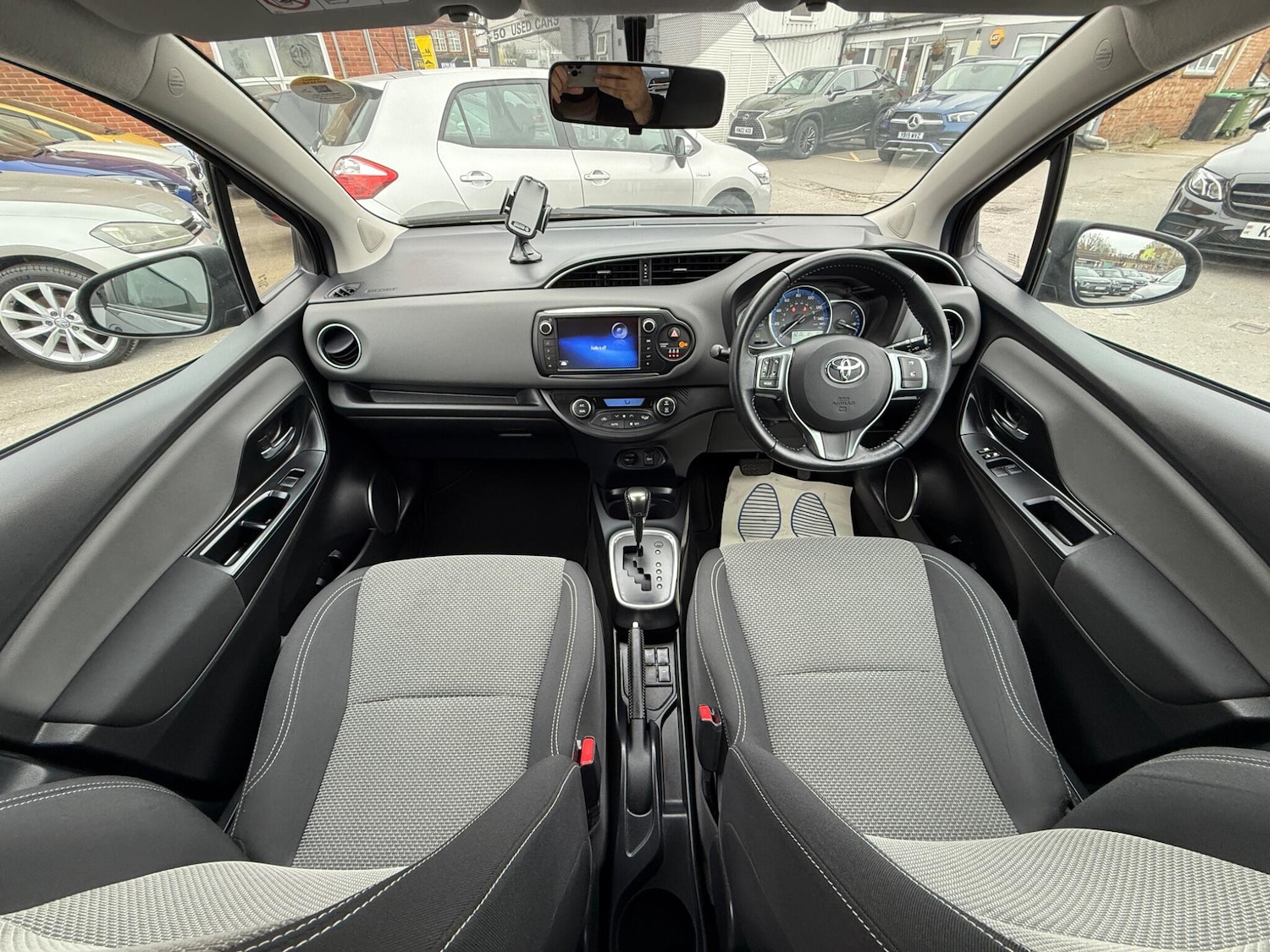 Used Toyota Yaris 2015 for sale - 78006598: Photo 19