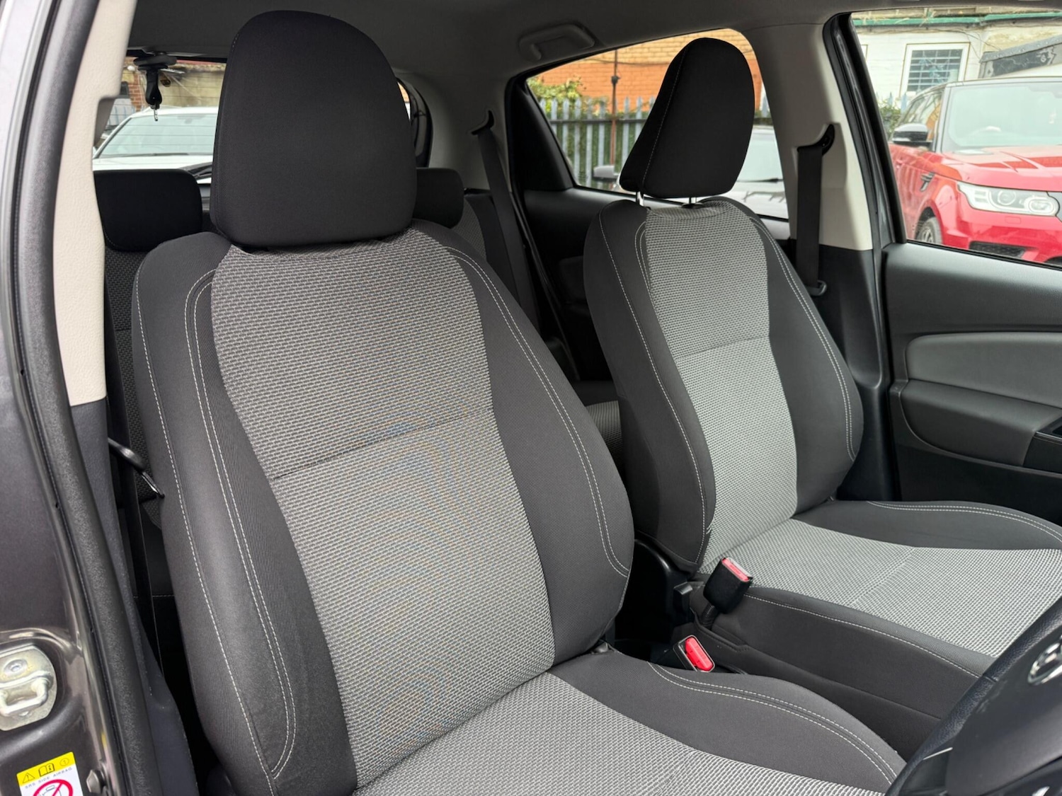 Used Toyota Yaris 2015 for sale - 78006598: Photo 23