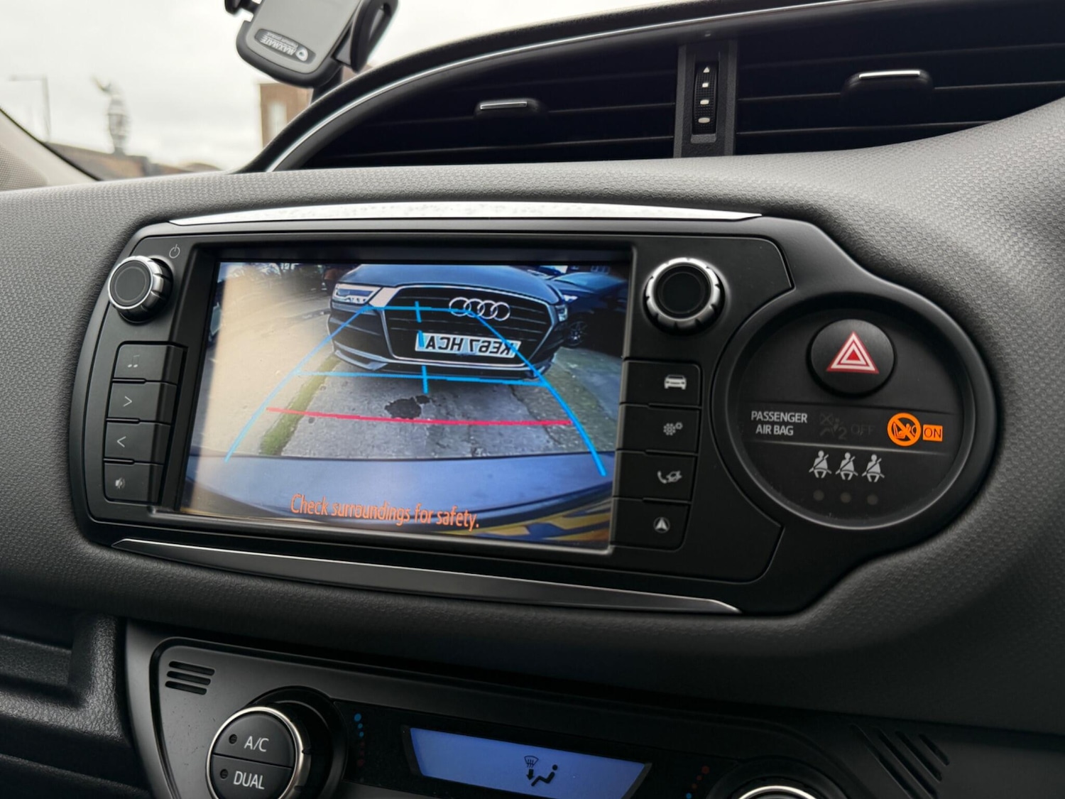 Used Toyota Yaris 2015 for sale - 78006598: Photo 39