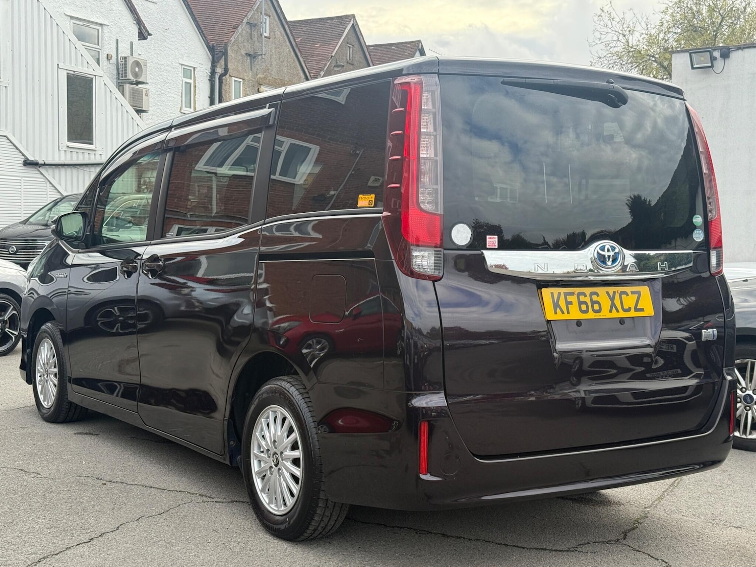 Used Toyota Noah 2025 for sale - 76446647: Photo 10