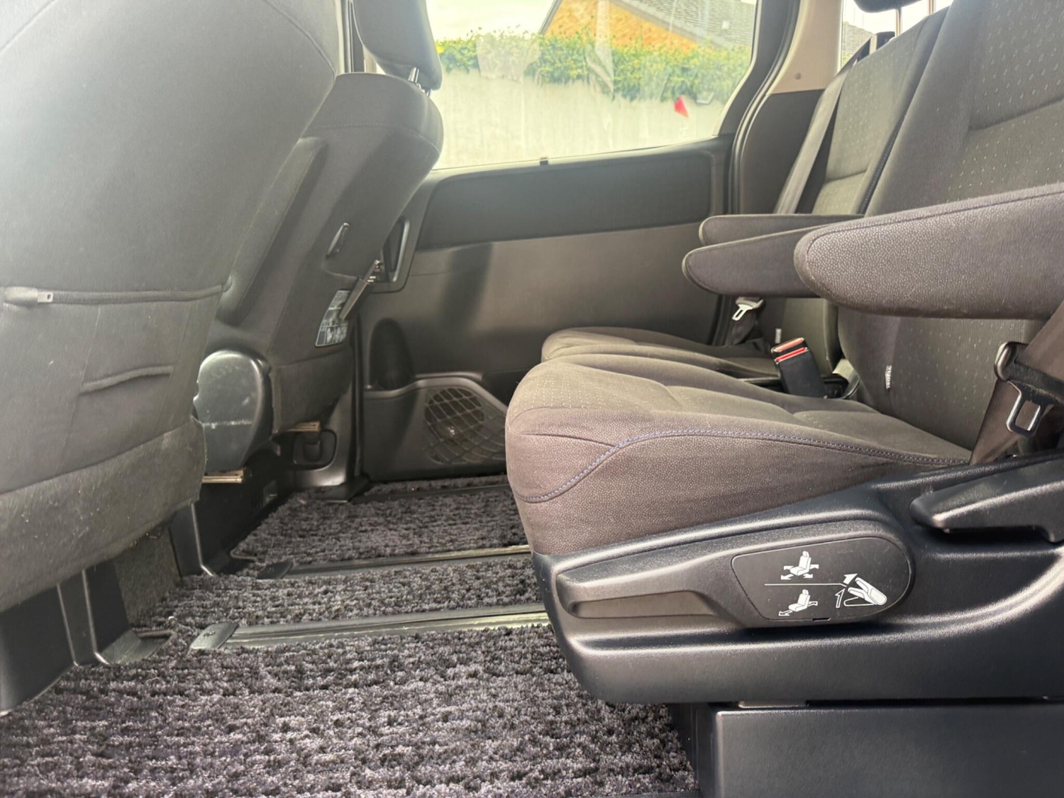 Used Toyota Noah 2025 for sale - 76446647: Photo 24