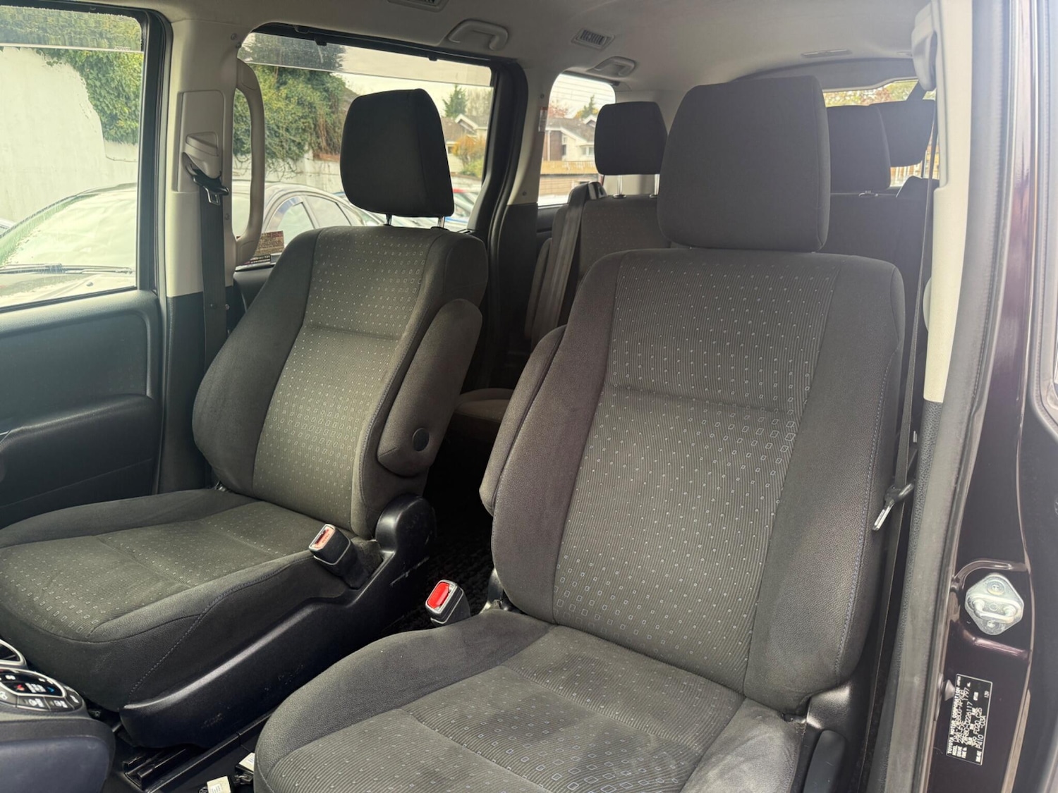 Used Toyota Noah 2025 for sale - 76446647: Photo 45