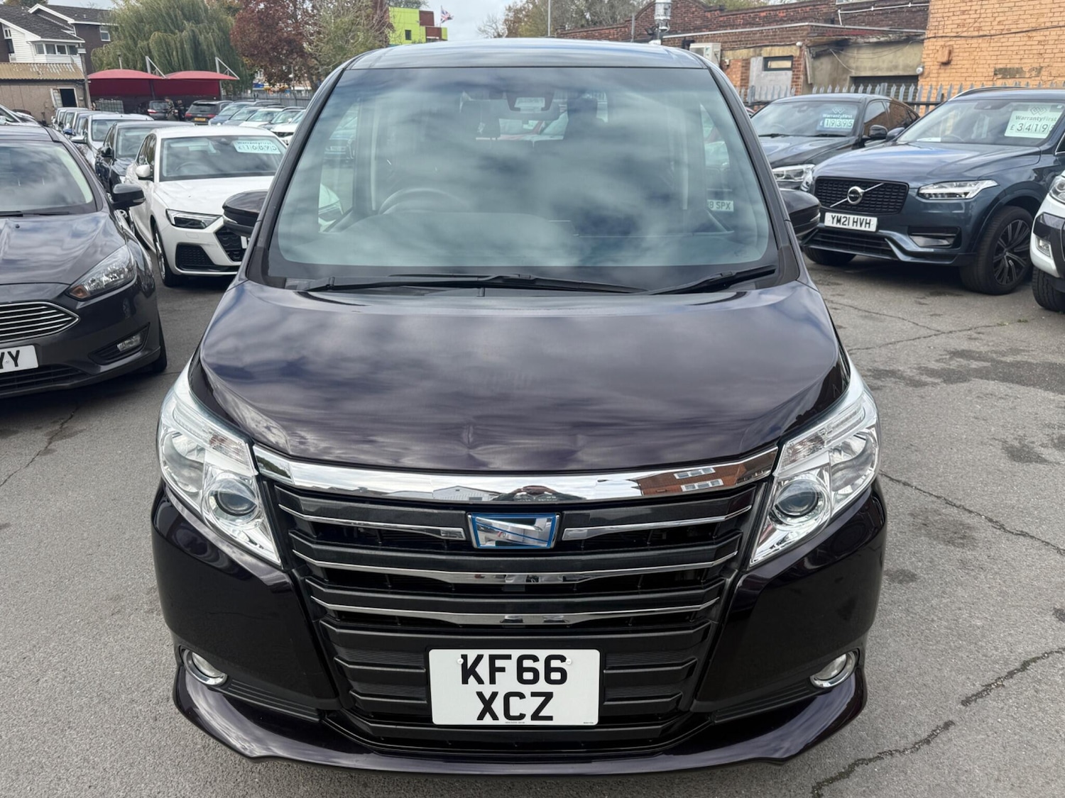 Used Toyota Noah 2025 for sale - 76446647: Photo 8