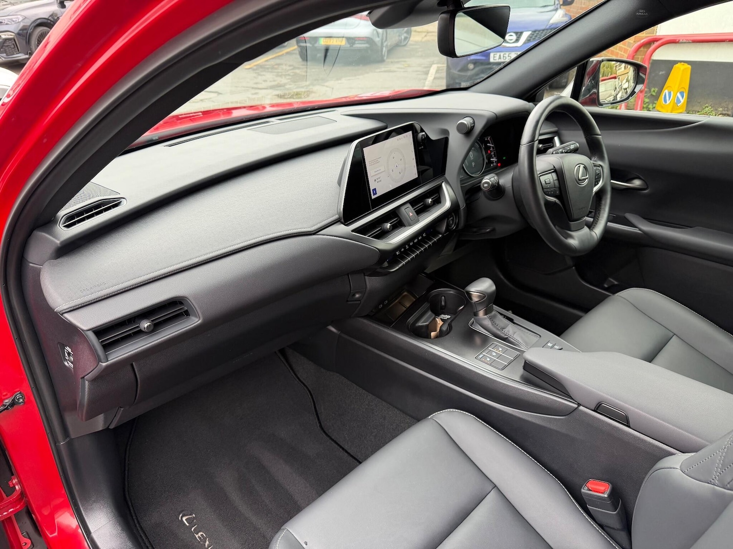 Used Lexus UX 2023 for sale - 76424572: Photo 10