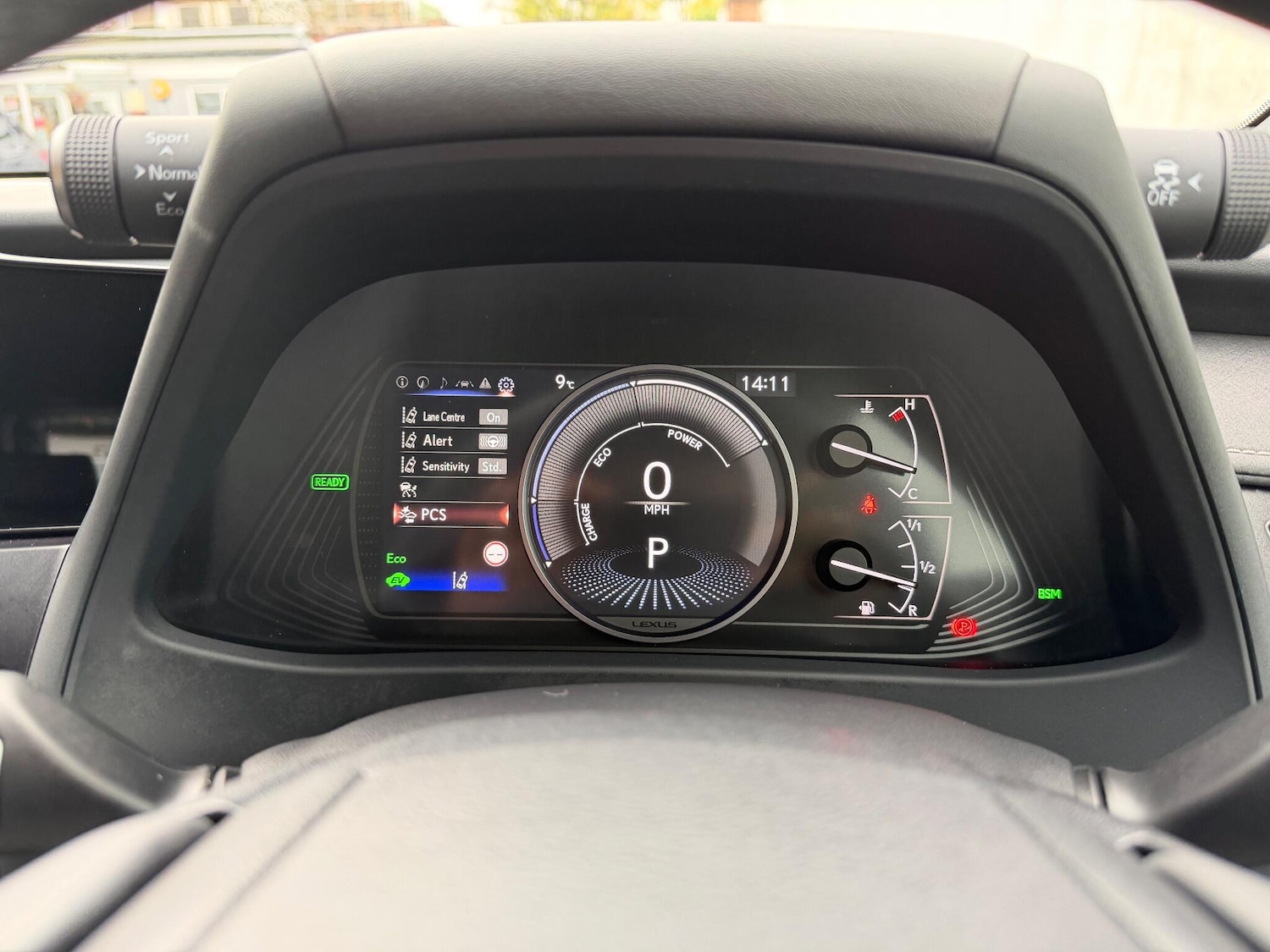 Used Lexus UX 2023 for sale - 76424572: Photo 37