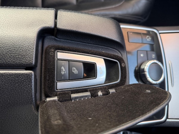 Used Mercedes-Benz E-Class 2016 for sale - 74081019: Photo 24