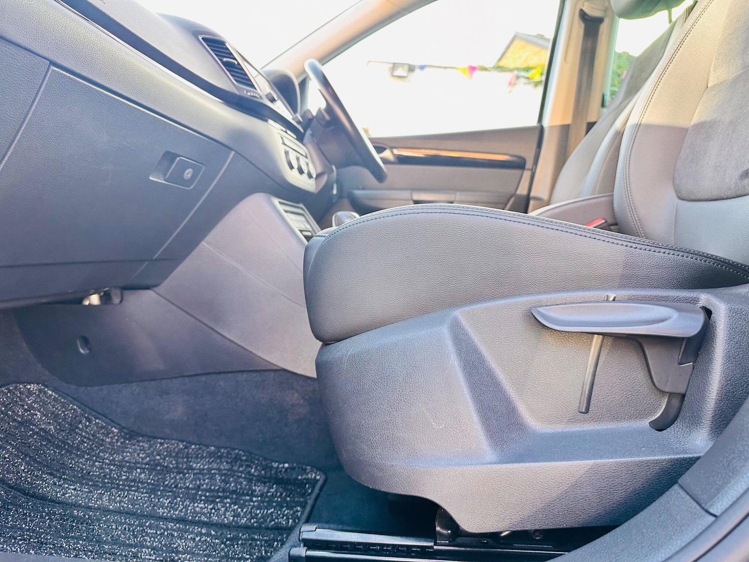 Used Volkswagen Sharan 2024 for sale - 76136035: Photo 48