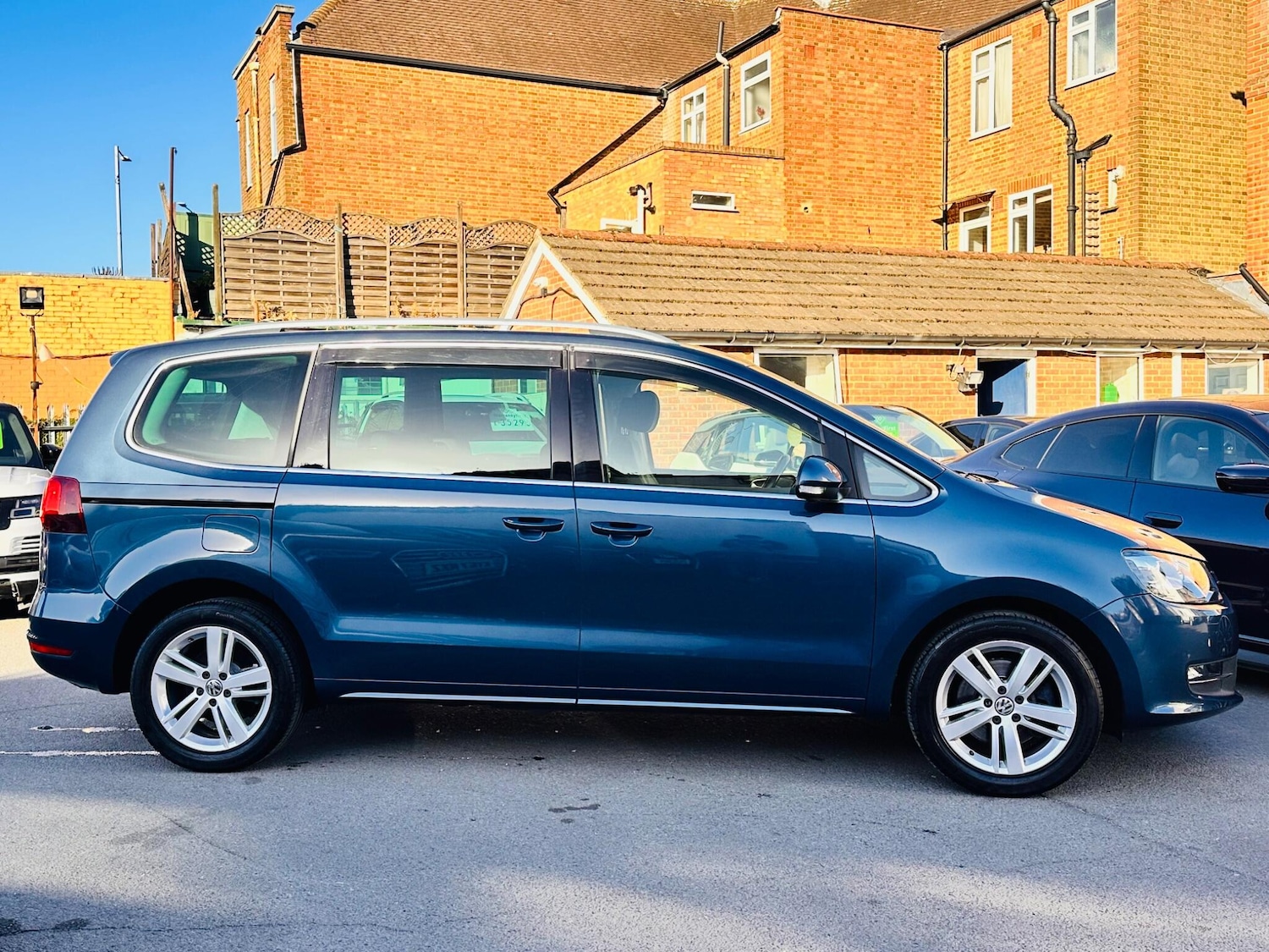 Used Volkswagen Sharan 2024 for sale - 76136035: Photo 9