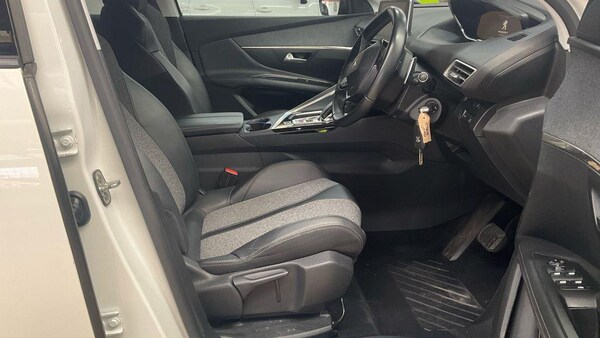 Used Peugeot 3008 2019 for sale - 76317827: Photo 15