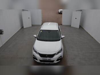 Used Peugeot 3008 2019 for sale - 76317827: Photo 2