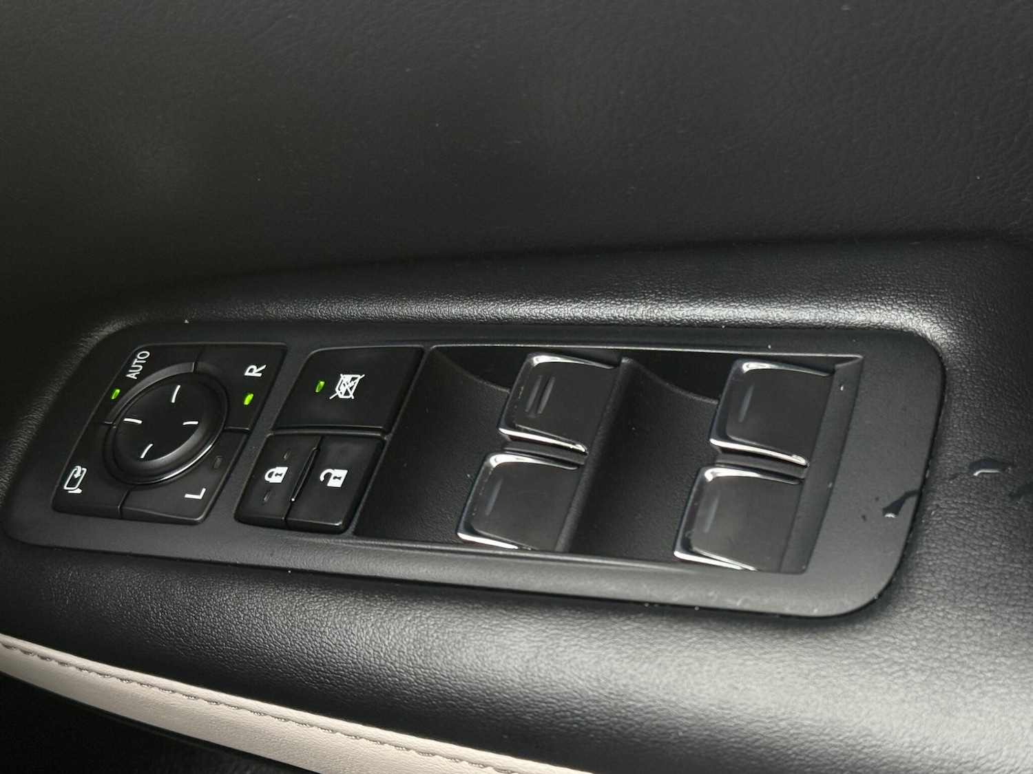 Used Lexus RX 2022 for sale - 77376700: Photo 31