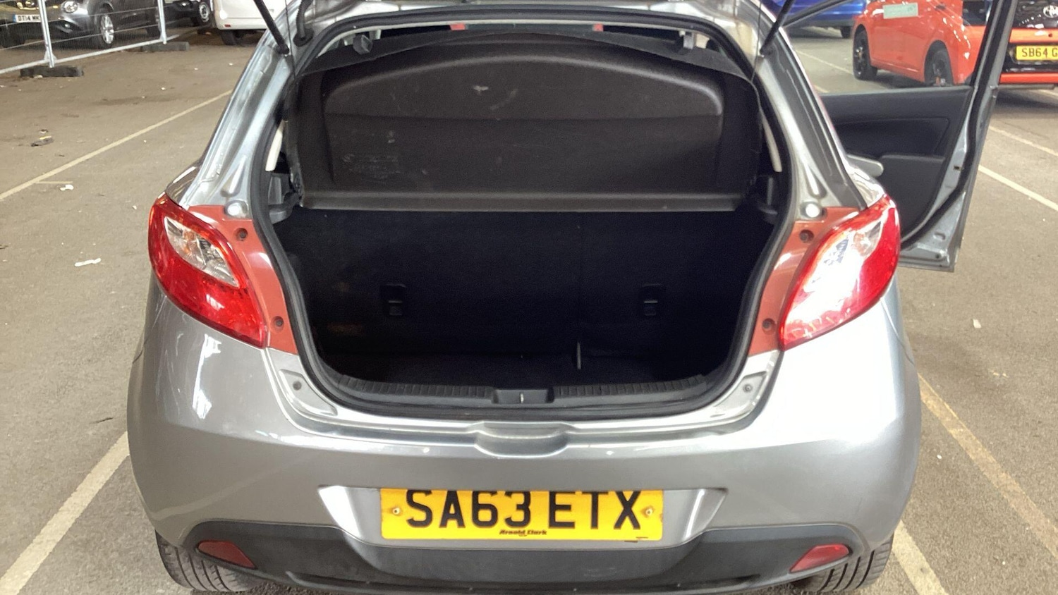 Used Mazda Mazda2 for sale - 77496435: Photo 5