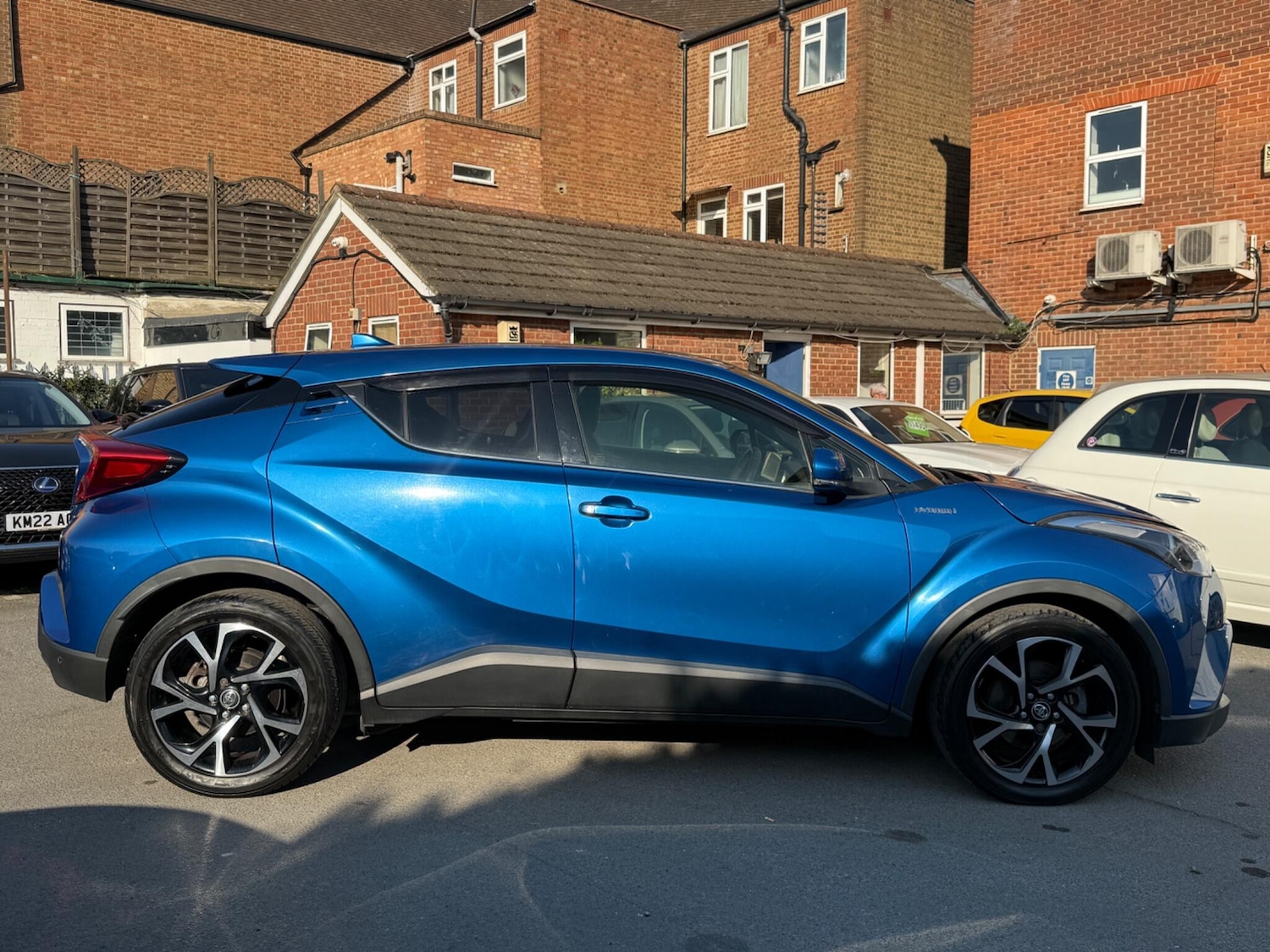 Used Toyota C-HR 2024 for sale - 77977923: Photo 12