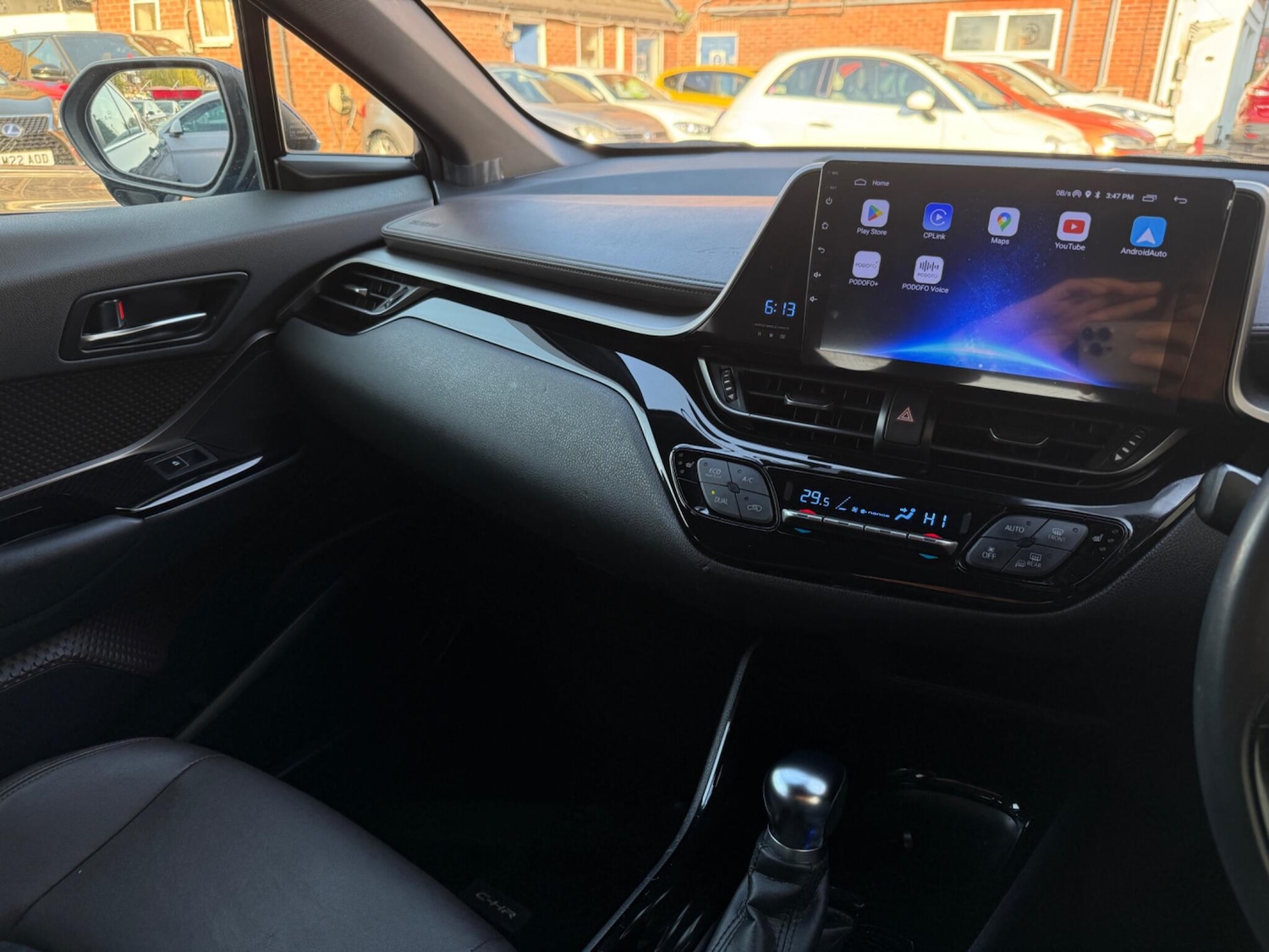 Used Toyota C-HR 2024 for sale - 77977923: Photo 45