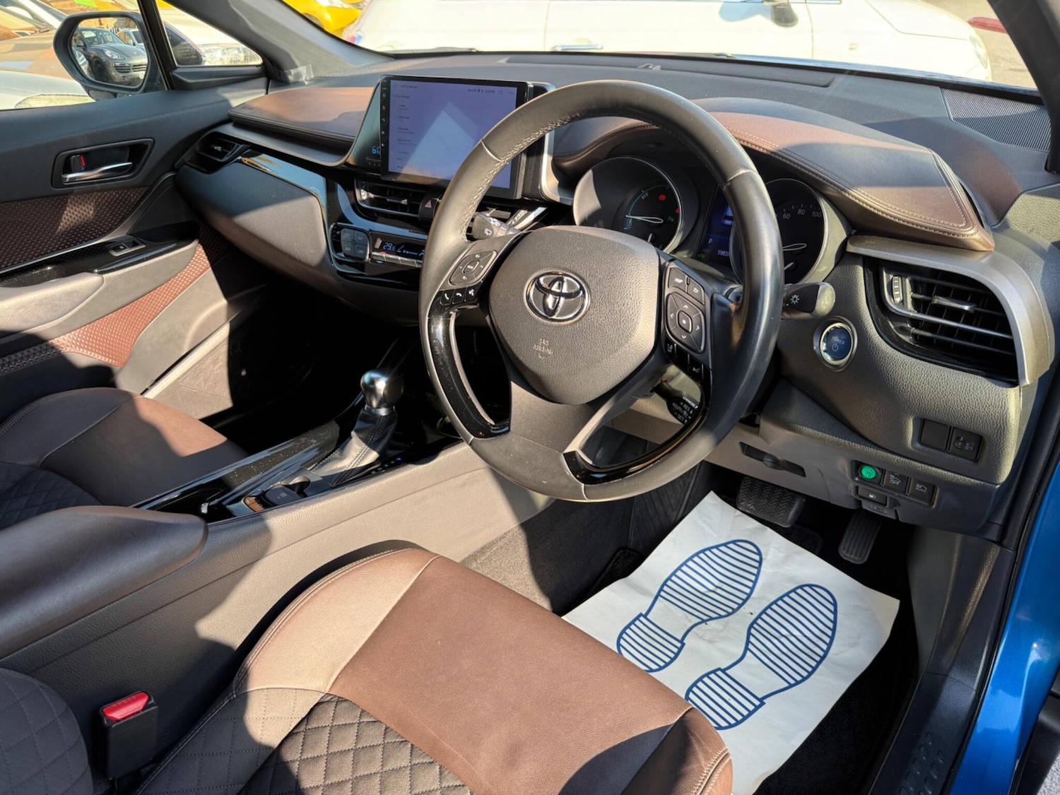 Used Toyota C-HR 2024 for sale - 77977923: Photo 48