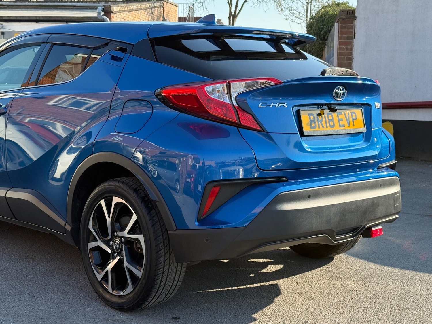 Used Toyota C-HR 2024 for sale - 77977923: Photo 5