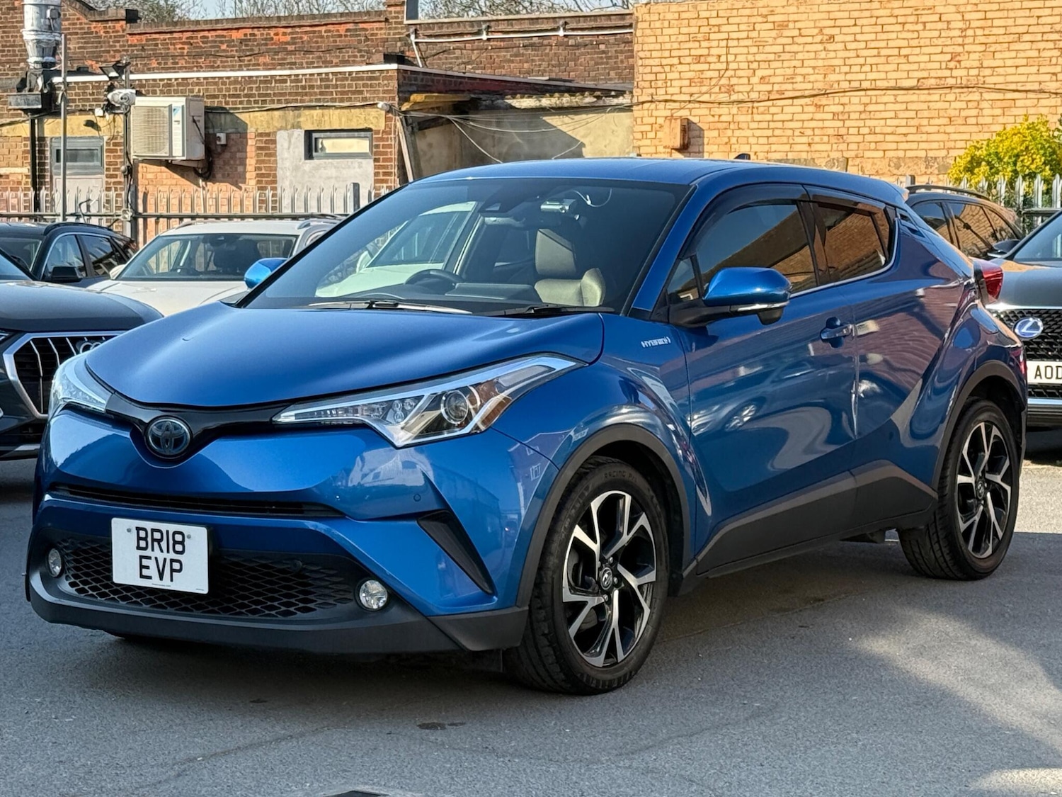 Used Toyota C-HR 2024 for sale - 77977923: Photo 7