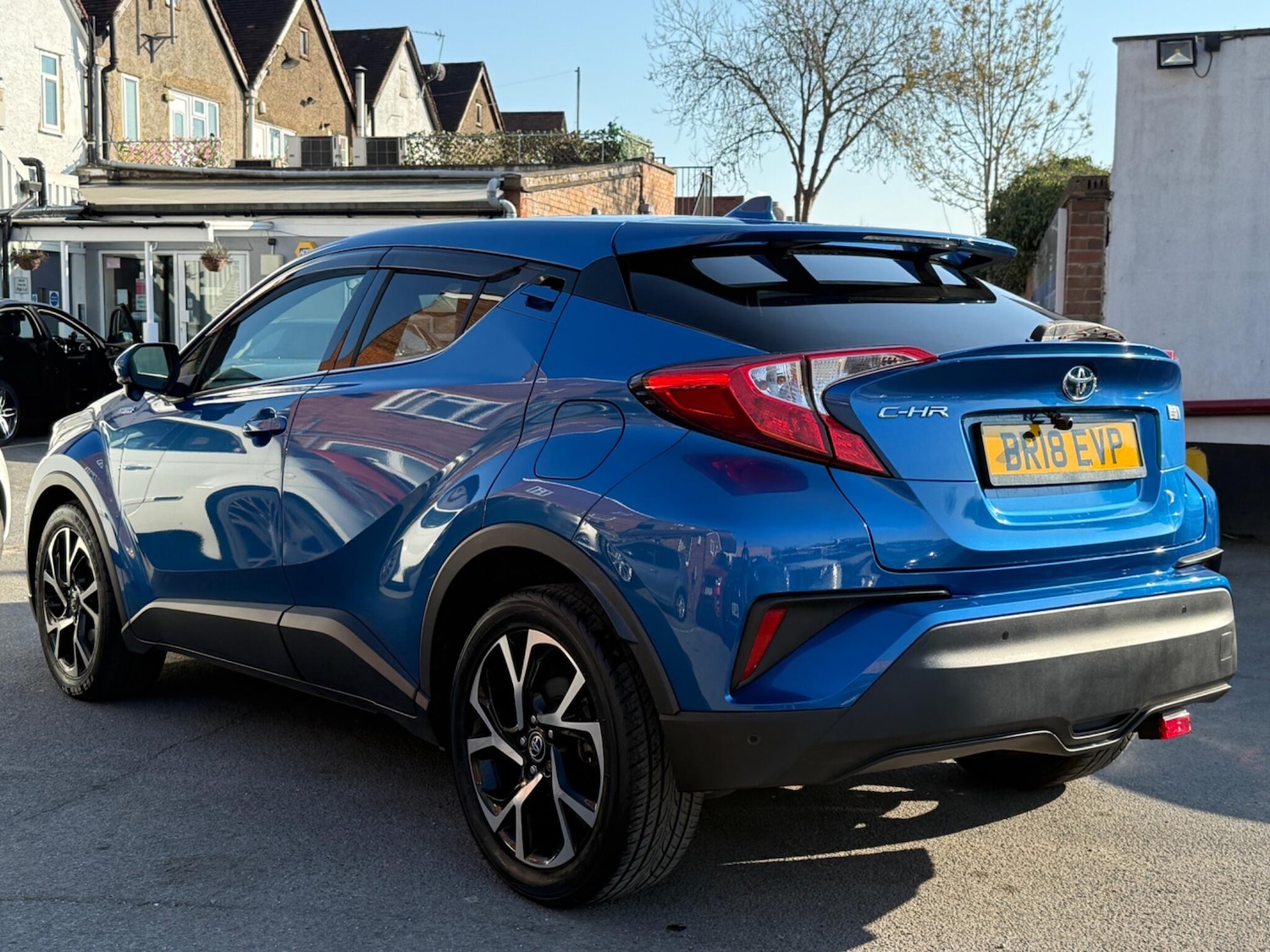 Used Toyota C-HR 2024 for sale - 77977923: Photo 8