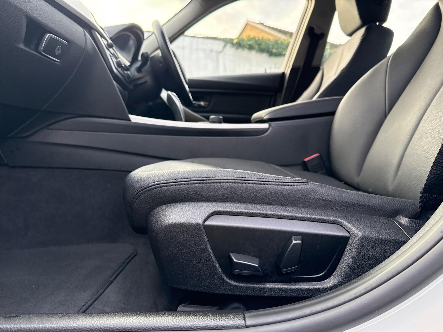 Used BMW 3 Series 2025 for sale - 77074491: Photo 47