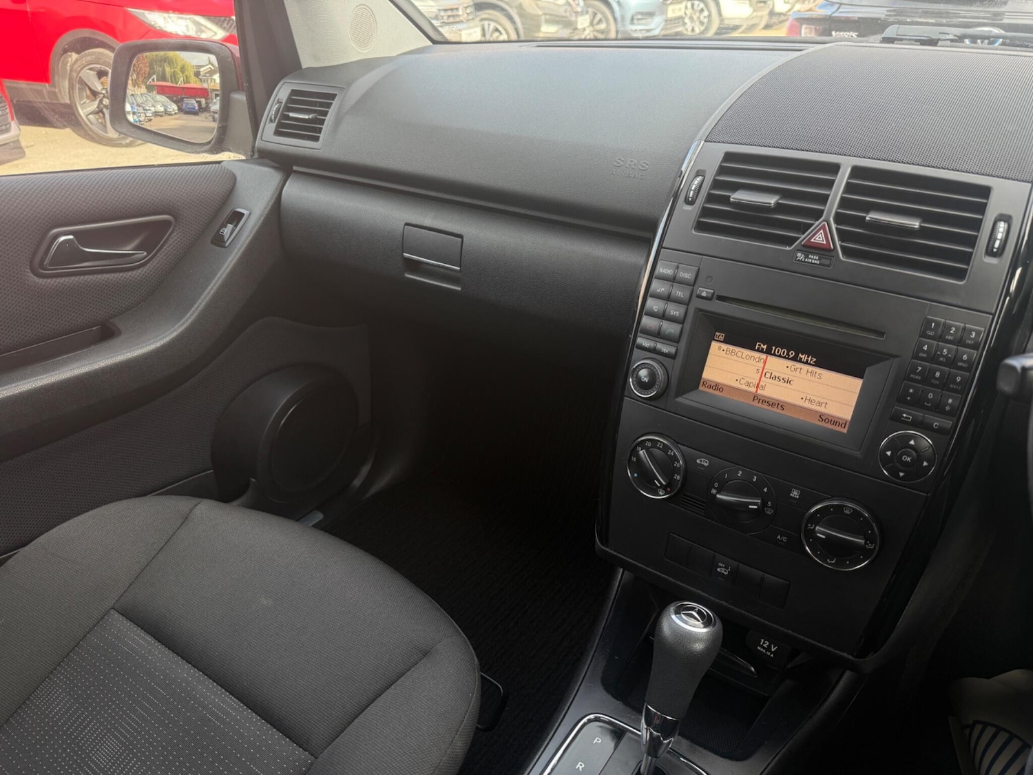 Used Mercedes-Benz A-Class 2010 for sale - 76441325: Photo 15