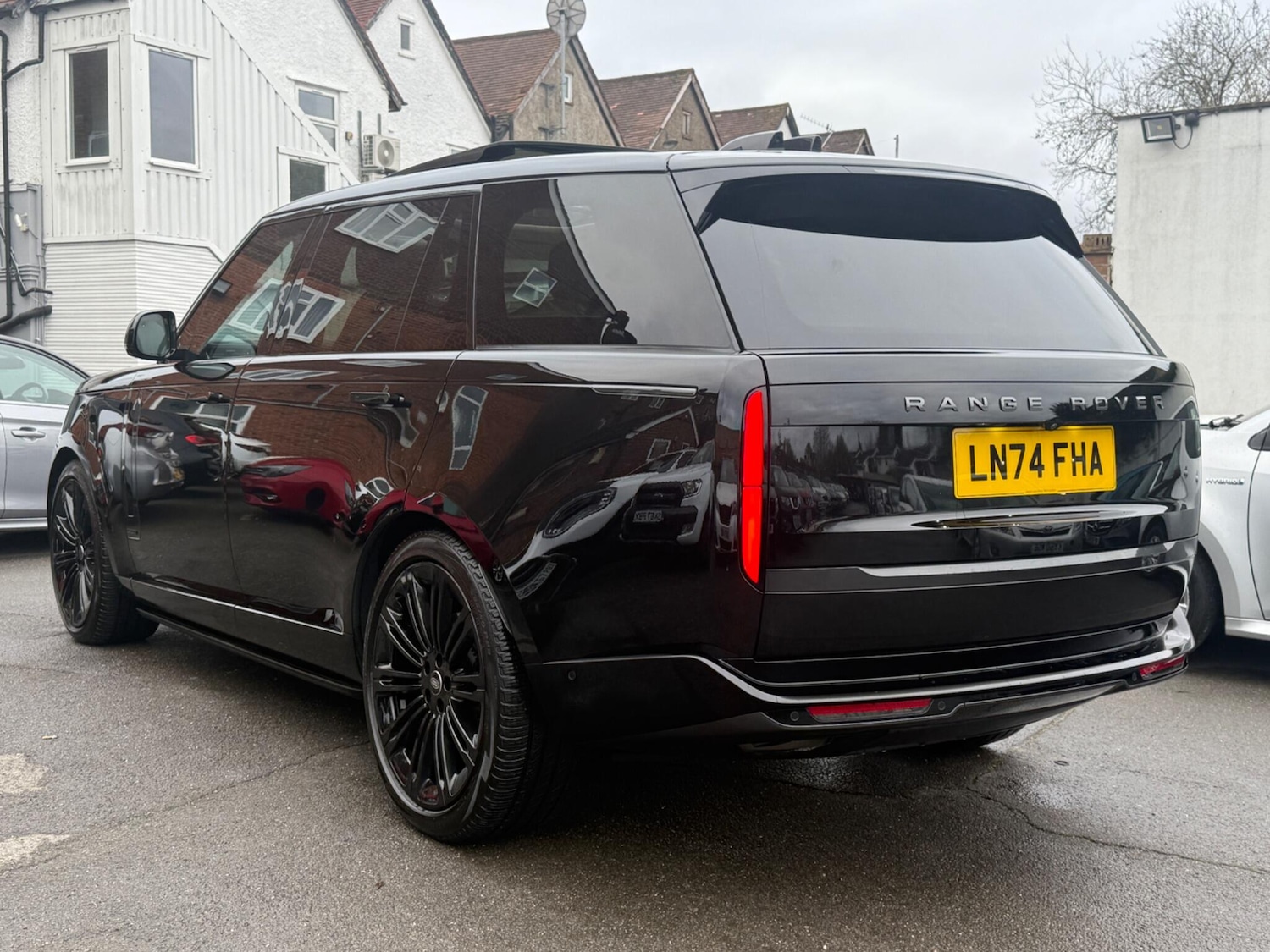 Used Land Rover Range Rover 2025 for sale - 76689157: Photo 10