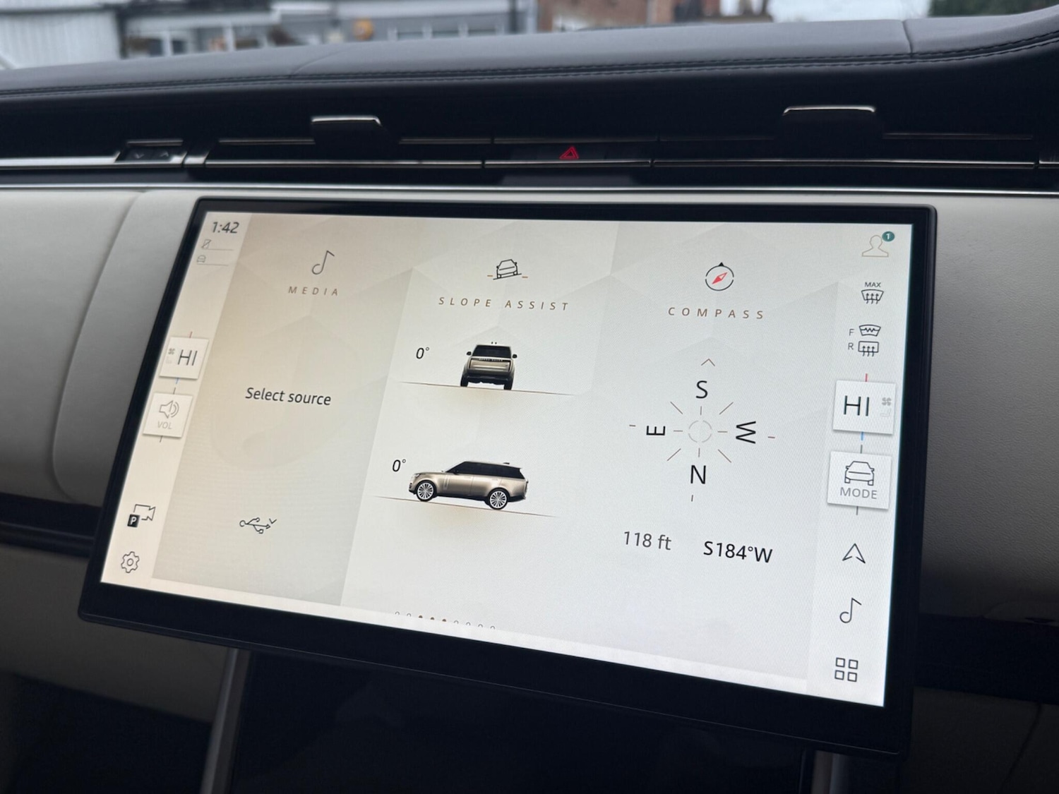 Used Land Rover Range Rover 2025 for sale - 76689157: Photo 40