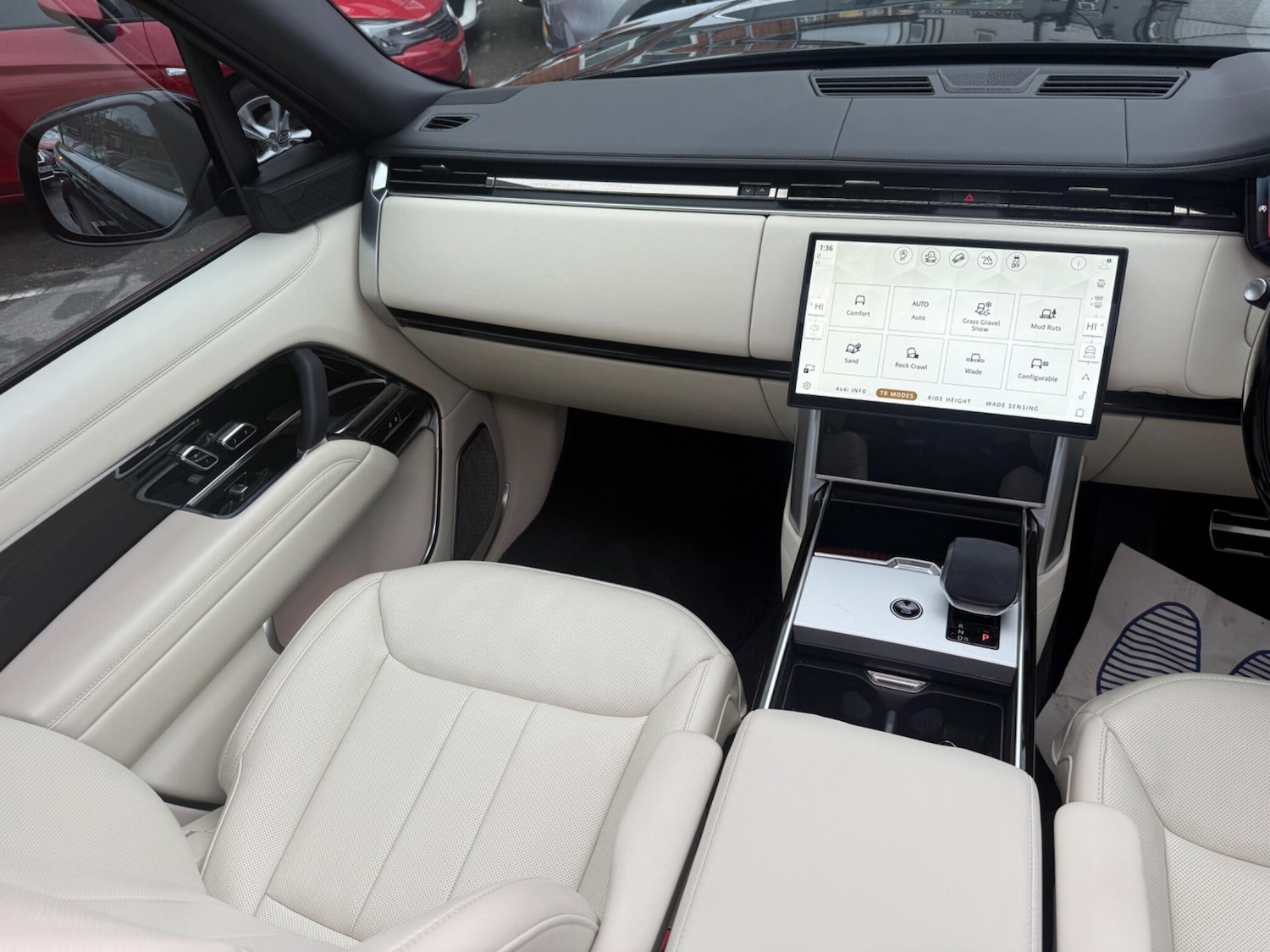 Used Land Rover Range Rover 2025 for sale - 76689157: Photo 47