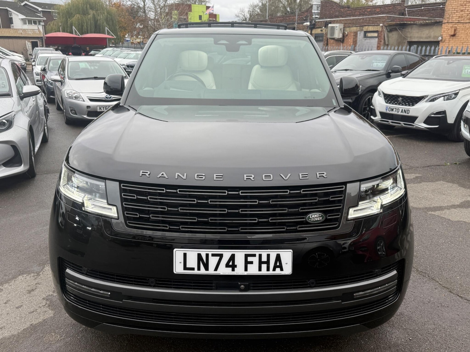 Used Land Rover Range Rover 2025 for sale - 76689157: Photo 6
