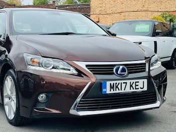 Used Lexus CT 2017 for sale - 76137400: Photo 2