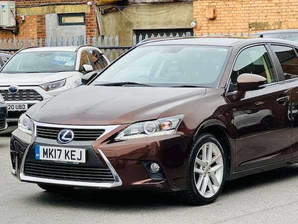 Used Lexus CT 2017 for sale - 76137400: Photo 4