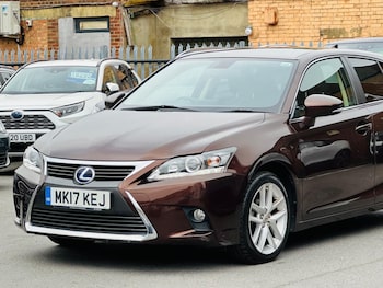 Used Lexus CT 2017 for sale - 76137400: Photo 4