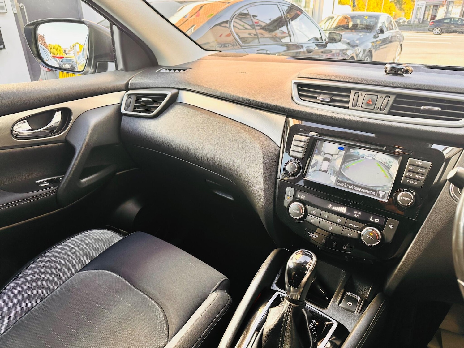 Used Nissan Qashqai 2017 for sale - 76083651: Photo 15