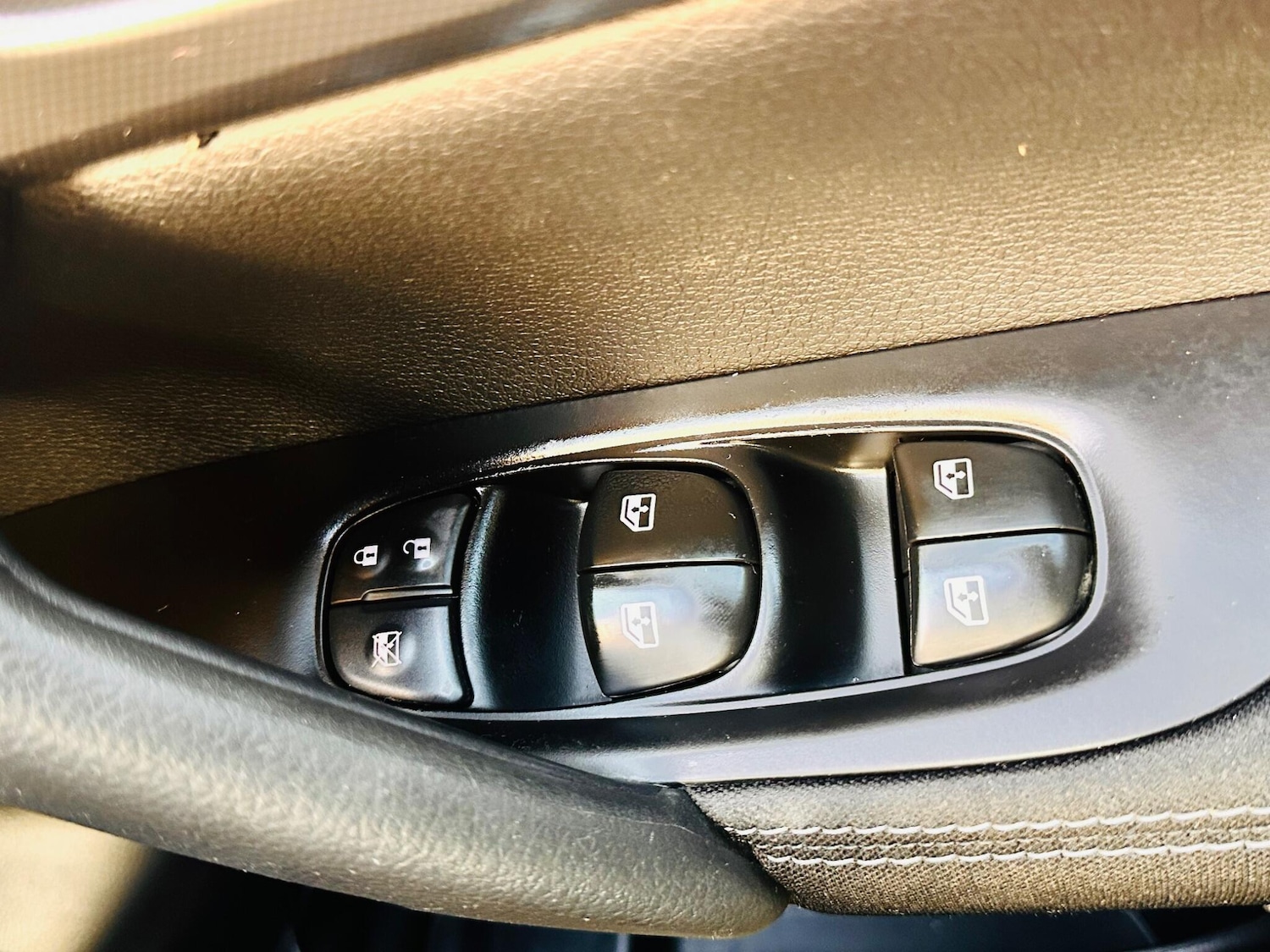 Used Nissan Qashqai 2017 for sale - 76083651: Photo 30